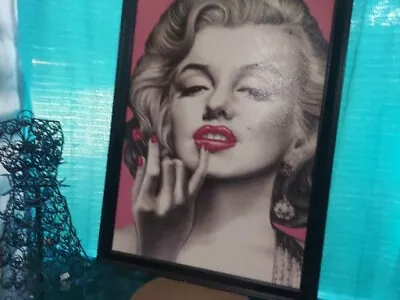 Marilyn Monroe Framed Wall Art 39x27.5 • $24.99