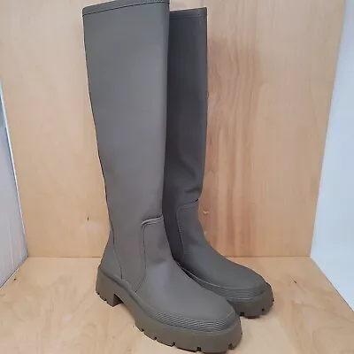 Zara Womens Platform Boots Size 7.5 Rubberized Knee High Weather Resistant EU 38 • $93.87