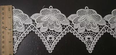 Venise Lace 4   (102mm) Light Ivory Priced Per Yard • $4.50