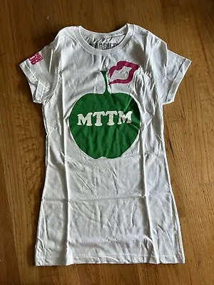 NWOT Married To The Mob Apple Tee Sz S • $12.95