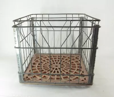 1972 Barbers Dairy Metal Milk Bottle Crate Carrier Chattanooga Tennessee Vintage • $39