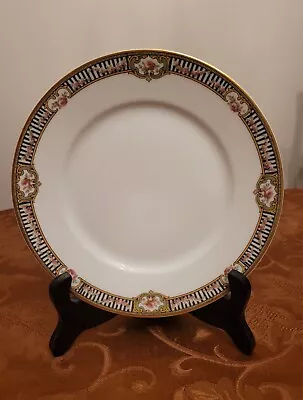 Vintage Theodore Haviland Limoges Dinner Plate 9 3/4  Schleiger 631 • $16.50