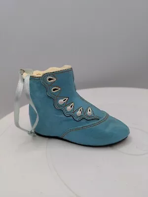 New VTG The Metropolitan Museum Of Art Blue Baby Boot Ornament Resin  • $24.30