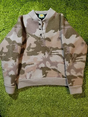 Vintage Cabela’s 100% Wool Insulated Puffer Filler Coat Sweater Camo  • $50