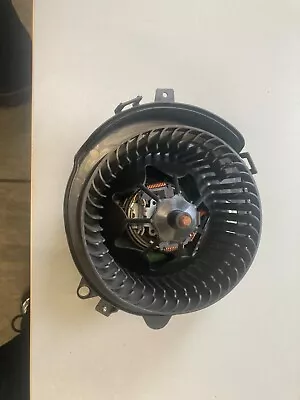 Vw Golf 2018 Heater Blower Fan Motor With Resistor 5q2819021b / 13364634 • £47.99