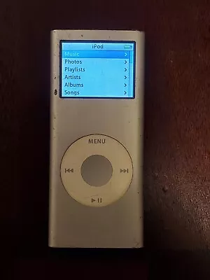 Apple IPod Nano 2nd Generation 2GB MP3 Player - Great Project IPod • $14.95