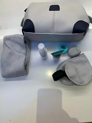 Qatar Airways Brics Amenity Kit ( Rare Colour - Grey And Blue) • £6.50