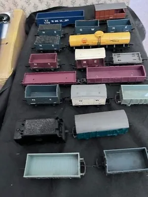 £15 • Buy 20  00  Gauge Rolling Stock, Mixed Make (Mainly Tri-Ang)