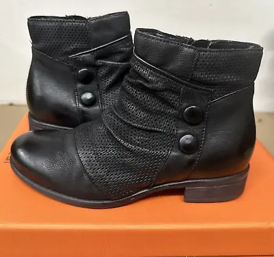 Miz Mooz Sallie Womens Leather Ankle Booties Size 5.5-6 Color Black • $54.95