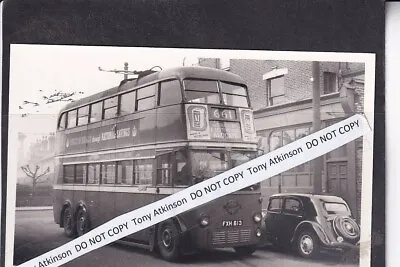 London Transport - N1 Type Trolley Bus No. 1613 - Route 661 - Photo  # B9820 • £1