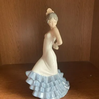 NAO BY LLADRO Flamenco Lady Dancer W Blue/White Spotted Dress - Used • $209.79