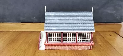 Hornby Skaledale R9634 00 Gauge Great Northern Platform Signal Box • £9.99