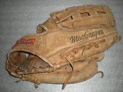 Vintage MacGregor M2TS Rod Carew Autograph Model 13  Baseball Glove Mitt • $18.89