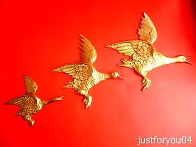 £29.99 • Buy Set Of Three Vintage Brass Graduated Wall Hanging Flying  Ducks / Geese Birds