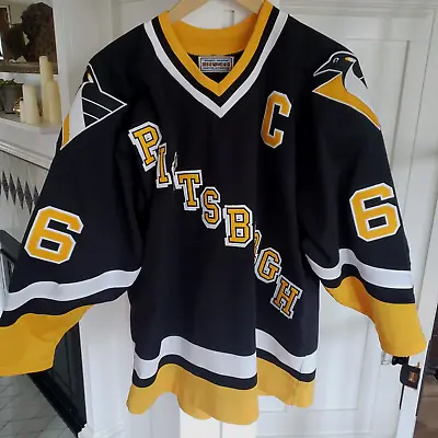 Authentic Mid 1990s Pittsburgh Penguins Mario Lemieux CCM Pro Jersey Sz 52 • $575