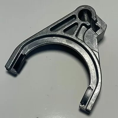 3rd & 4th Shift Fork/includes Oem Pads/t5/5 Speed/oem/1352-096-004k • $32.81