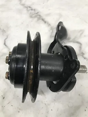 Mercury Marine MerCruiser 7.4 L 454 V8 Boat Engine Water Pump Pulley & Shaft • $95