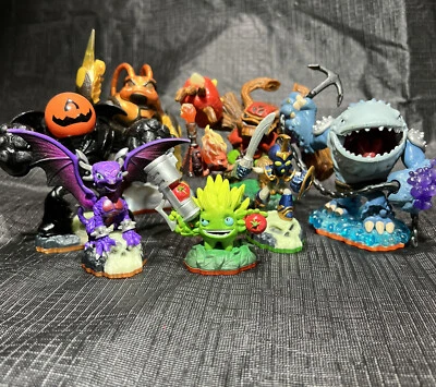 $15 • Buy Skylanders Giants Lot Of 8 Figures  