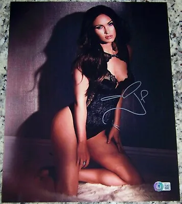 BEAUTIFUL POSE! Megan Fox Signed Autographed 11x14 Photo Beckett BAS WITNESSED! • $109