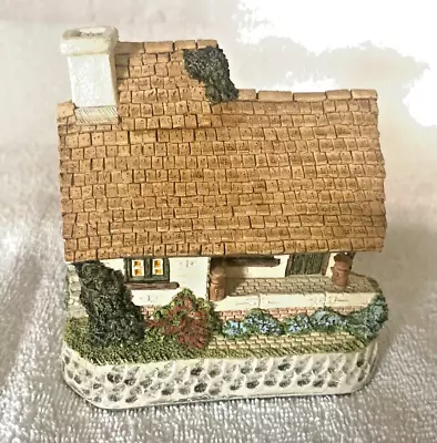 David Winter English Cottage Sculpture - The Model Dairy Guild No. 21 • $12