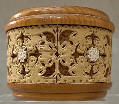 Siberian Birch Bark Trinket Box Hand Carved Made In Russia 3  D & 2  H • $14.75