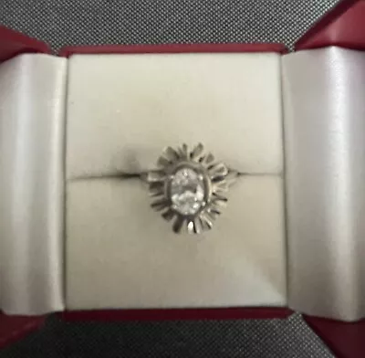 Oval Nice CZ Flower Sterling Silver Kabana Ring Size 8 Vintage • $19