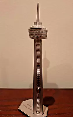 Hard Find Skylon Tower Metal Souvenir Building Replica Niagara Falls Canada 7 In • $89