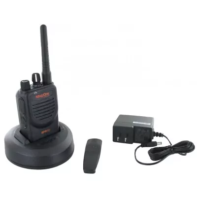 Motorola Mag One BPR40 4 Watt UHF Two Way Radio (450-470 MHz) AAH84RCJ8AA1AN • $60