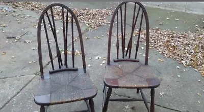 Vintage Wooden Windsor V Back Dining  Chairs Woven Straw Seats  (pair) • $859.99