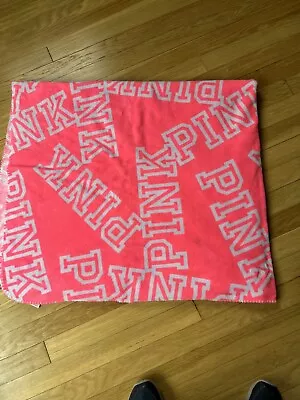 Victoria’s Secret PINK Soft Plush Throw Blanket • $17.50