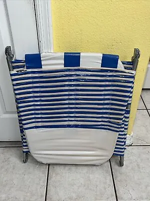 Vintage Folding Lawn Lounge Chair Beach Deck Pool Vinyl Jelly Tube  Blue White • $50