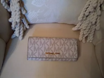 AUTHENTIC Michael Kors Gold Emblem Signature Vanilla Wallet • $75