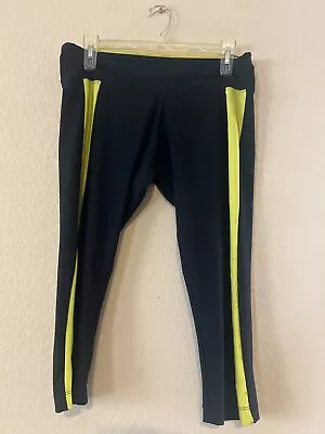 Weekend By Marika Women's Capri Activewear Leggings (black/neon Yellow) Size(m) • $19.99