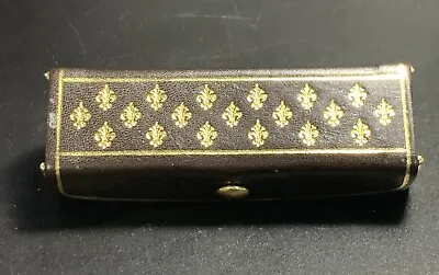 VTG Brevettato Made In ItalyLeather Lipstick Holder Mirror Fleur De Lis Read • $14.50