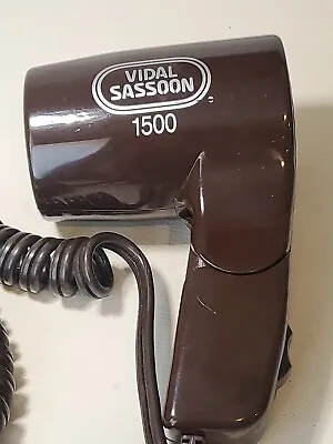 Vidal Sassoon Mini Turbo 1500 Watt Pro Folding Travel Hairdryer Dual Voltage EUC • $17.99