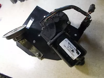 2005 Mack Vision Wiper Motor Assembly 10251320M03 *FREE SHIPPING* • $89.99