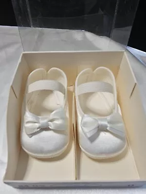 Vintage Girls Baby Shoes Size 0  Lullaby New With Box • $1.09