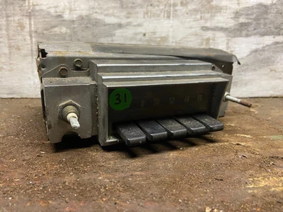 $20 • Buy GM/Delco Chevroley Chevy Model 7303311 Car Radio Vintage Antique UNTESTED #31