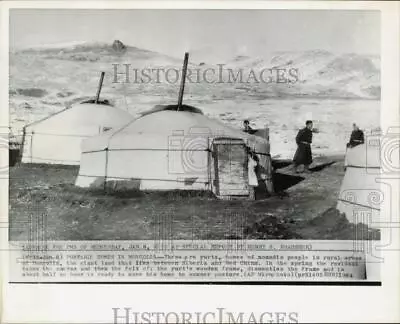 1964 Press Photo Nomads Build Portable Yurt Homes In Mongolia - Afx10468 • $29.88