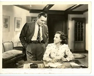 Vintage 8x10 Photo Back In Circulation 1937 Pat O'Brien Margaret Lindsay • $17.99