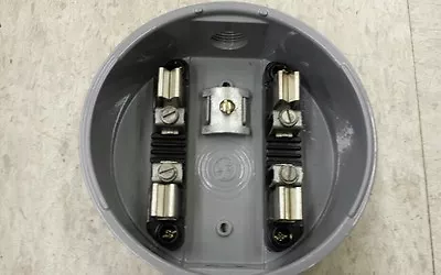 $700 • Buy Lot Of 20 - Standard Residential 100 Amp Meter Socket