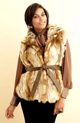  Kristen Blake Ladies Faux Fur Vest Colour Bone Rabbit 3 SIZES FANTASTIC BNWT • £12.99