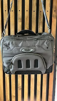 OAKLEY AP Tactical Field Gear Laptop Computer Bag Grey Messenger Pack Briefcase • $65