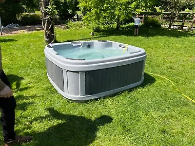 Hot Tub Rotospa Duraspa 160 5-6 Person Ex-hire Tub Used Less Than 20 Times • £2900