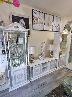 £1999 • Buy Luxury White Versace Italian Tv Suite