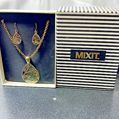 IOB Mixit Gold Tone Earrings Pear Shape Pendant Chain Necklace Jewelry Set • $19.99