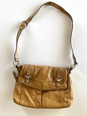 B Makowsky Flap Tan Shoulder Purse Bag Soft Glove Leather A230949 • $19.95