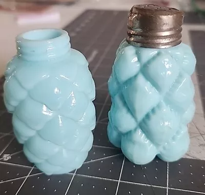 Vintage EAPG Fostoria? Consolidated?  Pineapple Blue Glass Salt  Pepper Shakers • $11