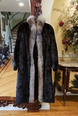 Stunning Dark/ Brown Mink Full Length Coat With Fox Tuxedo  M/L   • $520