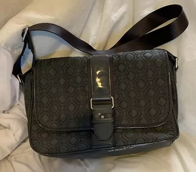 Vera Bradley Messenger Crossbody Bag With Wide Strap In Dark Gray- EUC! • $12